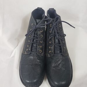 clarks nikki north black scrunch leather